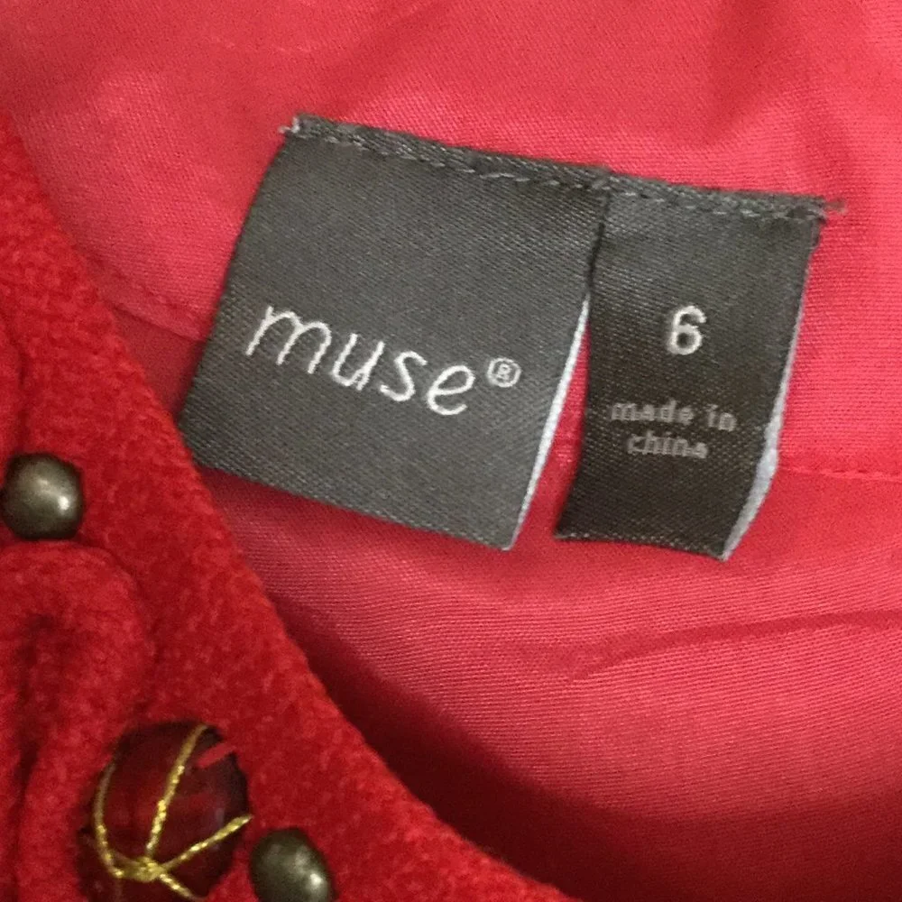 Muse Red Embellished Collar Sleeveless Dress - Picture 4 of 11